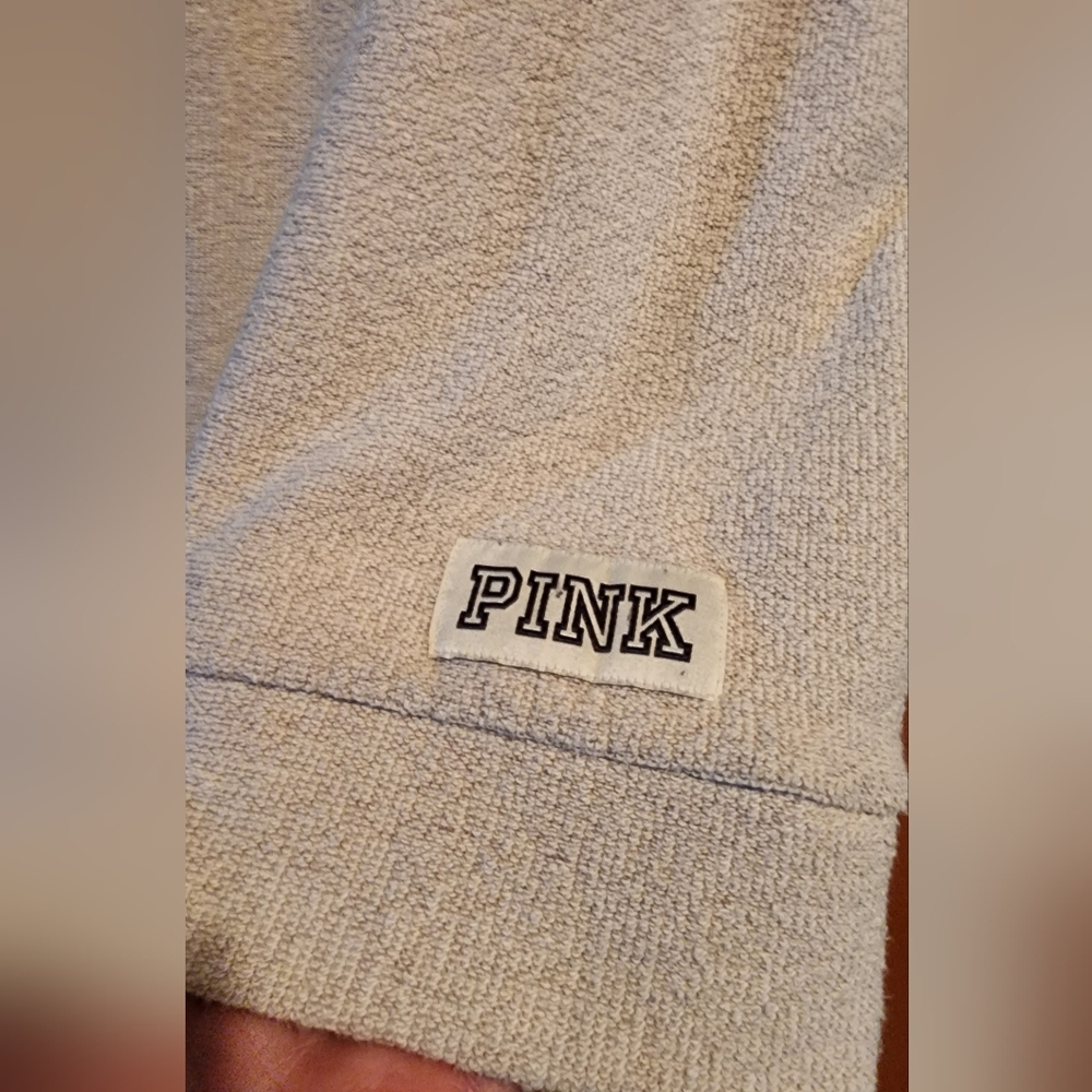 PINK VS Terry Sweatshirt - Picture 2 of 7